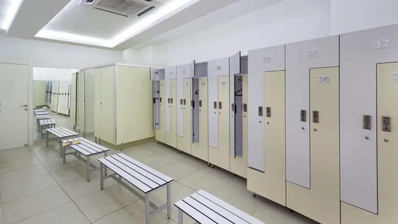 Z Kapılı Soyunma Dolabı