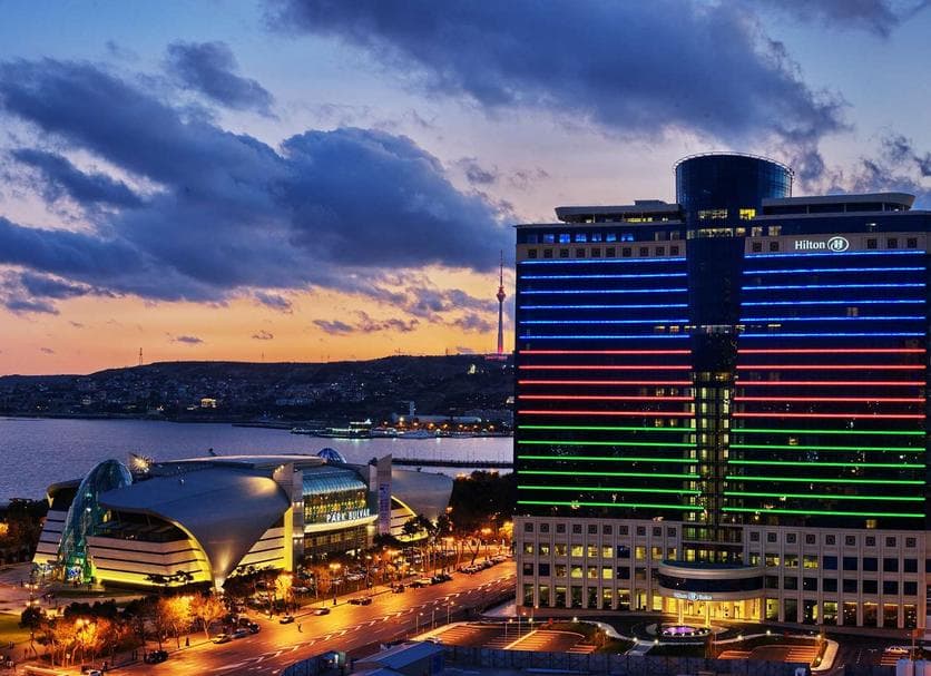 Hilton Bakü