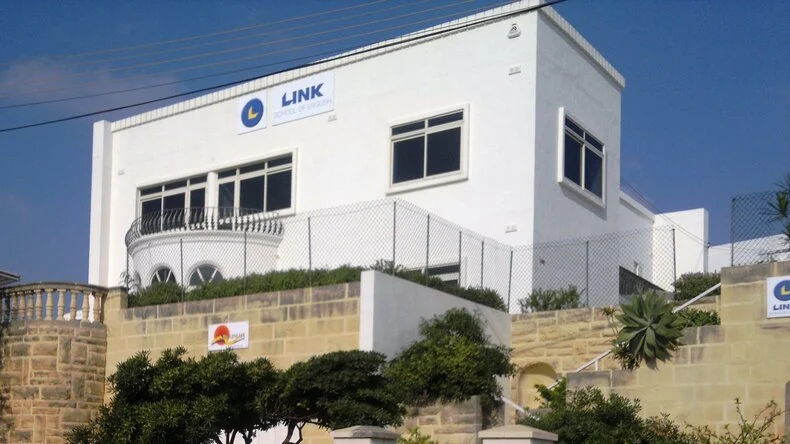 Link School of English