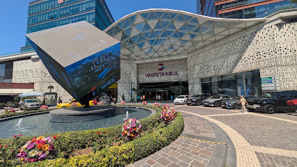 Vadistanbul Alışveriş Merkezi